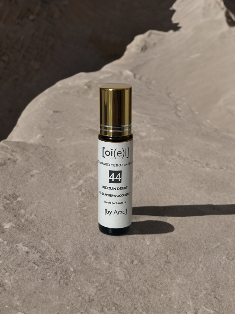 44 BEDOUIN DESERT-OUD AMBERWOOD BERRY