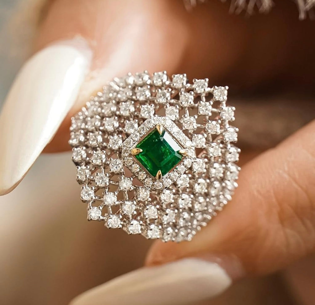 EMERALD EMPRESS RING