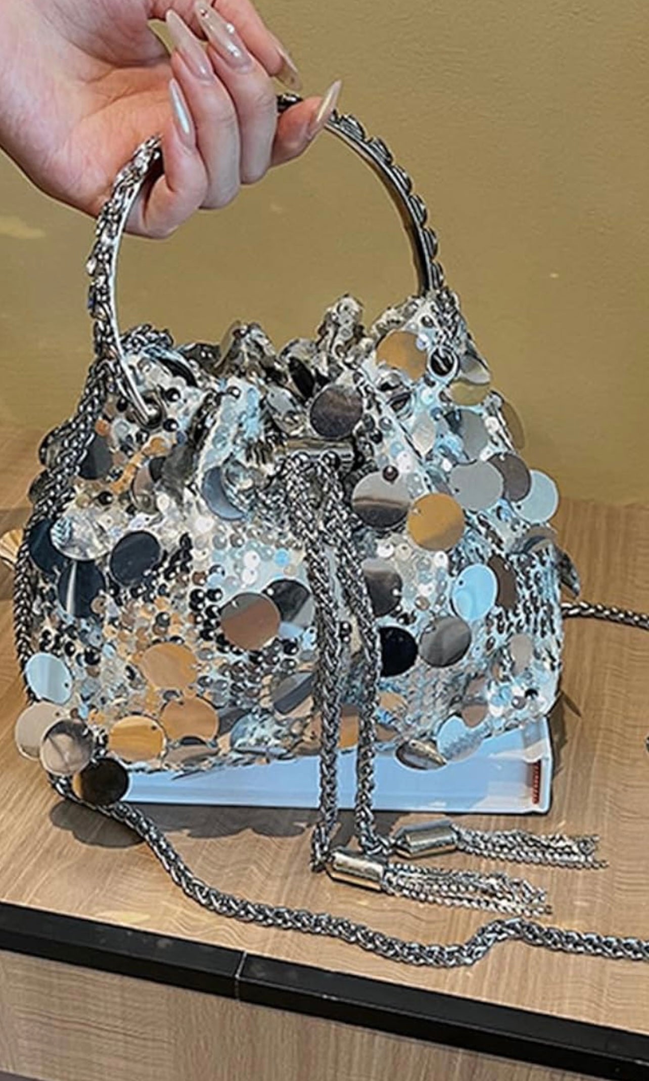 1-PAILLETTE CROSSBODY/CLUTCH HAND BAG