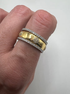 900-CLUSTERING ETERNITY STACKABLE BAND SET-GOLD