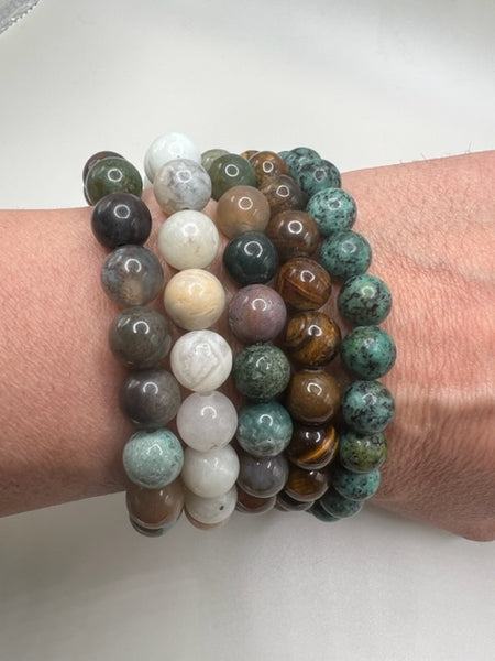 800-TAKING A BOW TO MY INNER SELF-SET OF 5 HEALING CRYSTAL BRACELETS